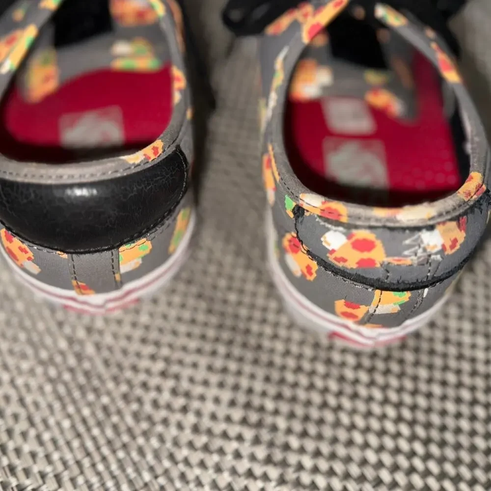 VANS Chima Ferguson Pro x Nintendo Mushrooms Canvas Sneaker 9 M/ 10.5 W Gray